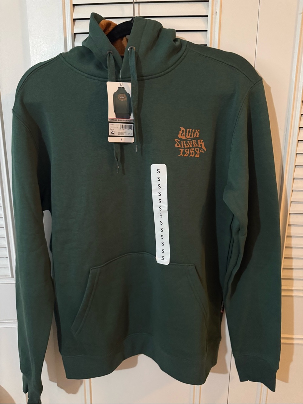 Quiksilver Forest Green Pullover Hoodie with Tan Chest Logo